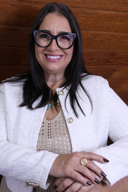 Denise Sant'Anna, mentora sistêmica e facilitadora de Constelação Familiar